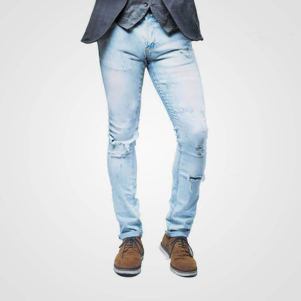 Torn Blue Jeans - mechess.com